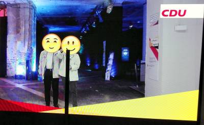 Wer verbirgt sich da?